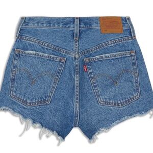 Levi’s 501 Distressed Cutoff Denim Shorts Size 28